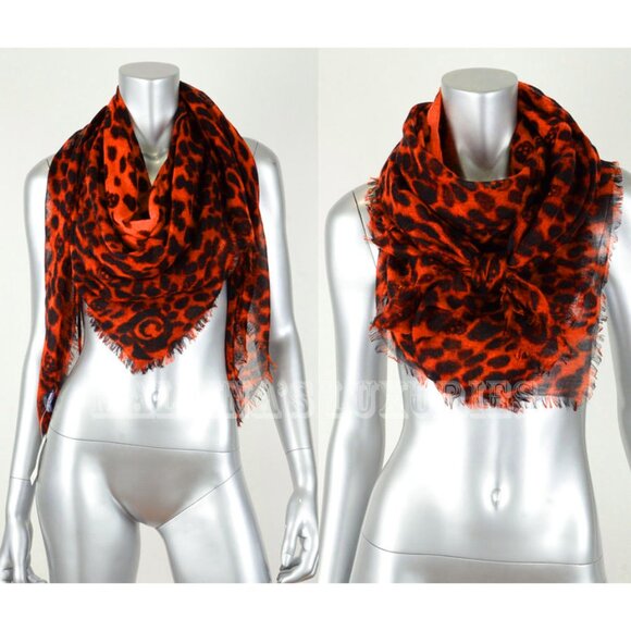 ALEXANDER MCQUEEN SCARF CASHMERE SILK SKULL AND ANIMAL PRINT 50" SQUARE - Picture 3 of 7